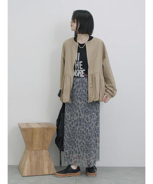 Samansa Mos2 blue（サマンサモスモスブルー）の「バルーンペプラムブルゾン（ブルゾン・レディース・ベージュ/ライトベージュ/ブラック・F）」の21枚目の写真