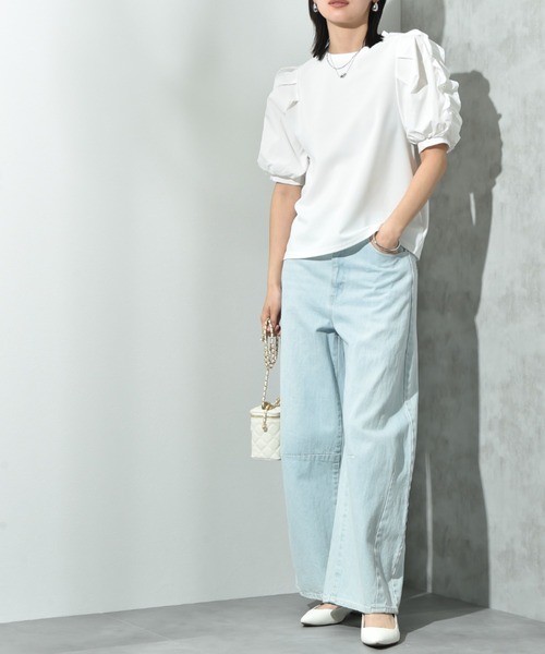 INTERPLANET（インタープラネット）の「【接触冷感・ＵＶ・吸水速乾】カットジョーゼット袖フリルパール付きプルオーバー（Tシャツ/カットソー・レディース・ブラック/オフホワイト・FREE）」の16枚目の写真