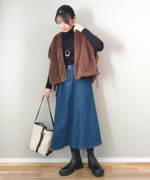 Belle Cie(ベルシー)の「女っぽカジュアル デニムフレアスカート(デニムスカート・レディース・ネイビー/ブルー・S/M/L/XL)」の7枚目の写真