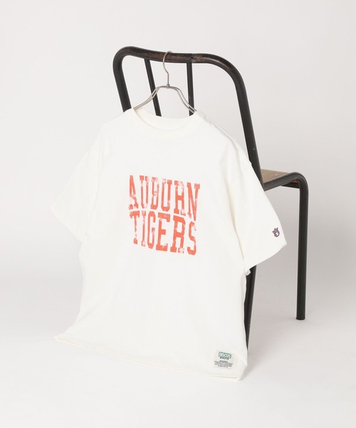 DISCUS(ディスカス)の「【DISCUS】ヴィンテージライク/ルーズカレッジTシャツ(Tシャツ/カットソー・メンズ・ホワイト/ネイビー/ホワイト系その他4/グレー・MEDIUM/LARGE)」の1枚目の写真