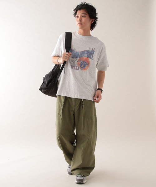 DISCUS(ディスカス)の「【DISCUS】ヴィンテージライク/ルーズカレッジTシャツ(Tシャツ/カットソー・メンズ・ホワイト/ネイビー/ホワイト系その他4/グレー・MEDIUM/LARGE)」の6枚目の写真