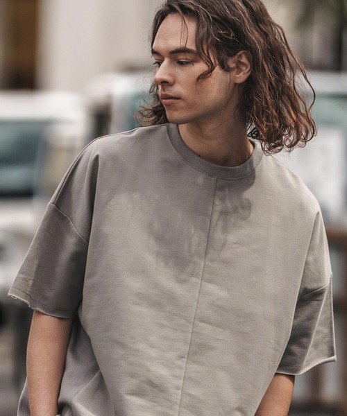 CAMBIO（カンビオ）の「mt9658-MINI URAKE Sweat Oversize Cut Off Tee スウェットTシャツ（Tシャツ/カットソー・メンズ・ホワイト/ブラック/グレー/チャコール・S/M/L）」の4枚目の写真