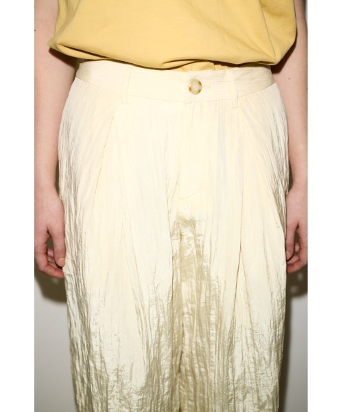 THROW by SLY（スローバイスライ）の「THROW WRINKLE FINISH TUCKED PT リンクル フィニッシュ タックドパンツ（カーゴパンツ・レディース・ライトブラック/キナリ・0/1）」の12枚目の写真