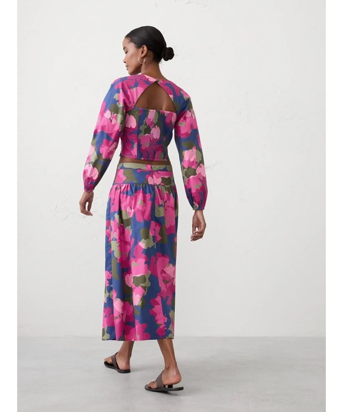 新品　Banana Republic リブ付　モノトーン水彩柄　タイトスカート Banana Republic - 新品 Banana Republic リブ付 モノトーン水彩