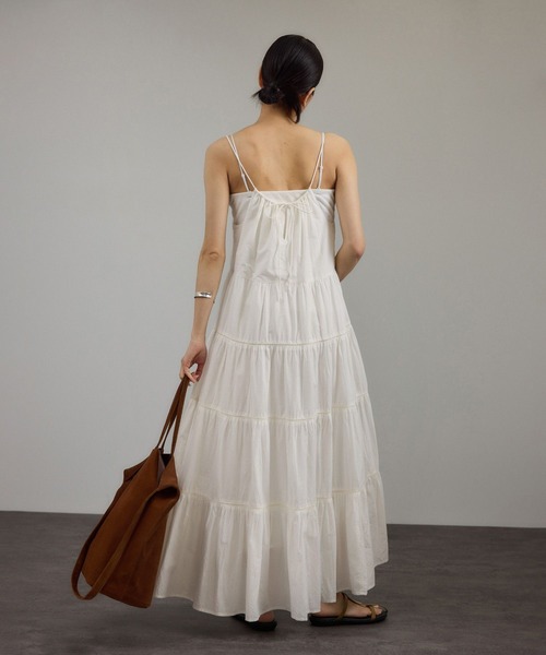 SALON adam et rope'（サロン アダム エ ロペ）の「【WEB限定】ティアードキャミワンピース［洗える］（ワンピース・レディース・ブラウン系その他2/ブラック/オフホワイト・FREE）」の2枚目の写真