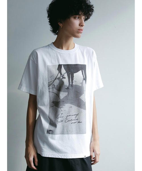 HER.(ハー)の「Oreo & Rose Tee/02(Tシャツ/カットソー・レディース・オフホワイト/ブラック・フリー)」の2枚目の写真