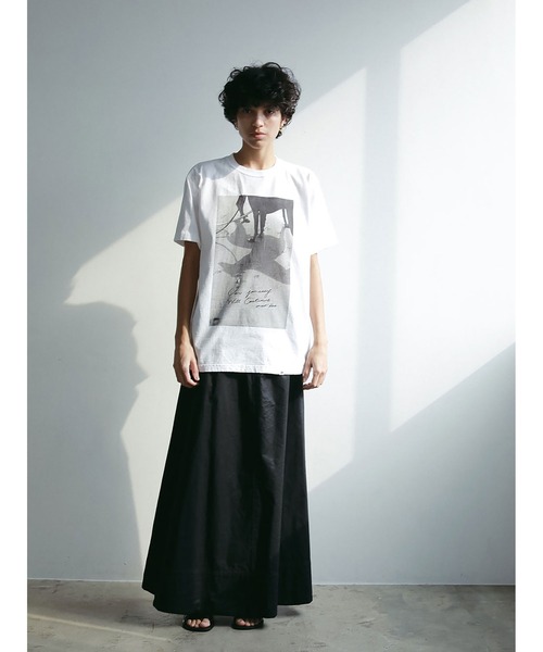 HER.(ハー)の「Oreo & Rose Tee/02(Tシャツ/カットソー・レディース・オフホワイト/ブラック・フリー)」の7枚目の写真