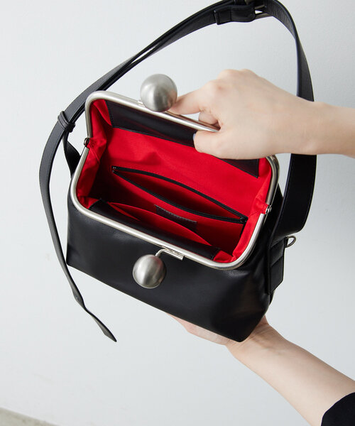 ear papillonner と　tomokiyurita のコラボMA-1 ear PAPILLONNER 「ear PAPILLONNER」 2WAYバッグ「PEZコラボ