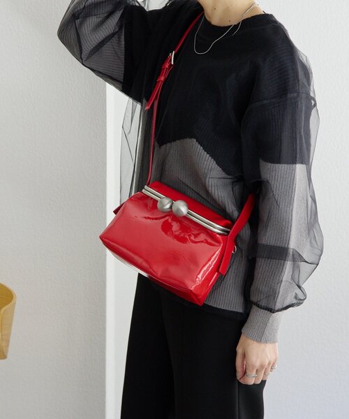 ear PAPILLONNER(イアパピヨネ)の「【kawa-kawa(カワカワ)】NO1508kuchiganeポシェット/ショルダーバッグ(ショルダーバッグ・レディース・ブラック/ブルー/ブラック系その他/レッド・FREE)」の14枚目の写真