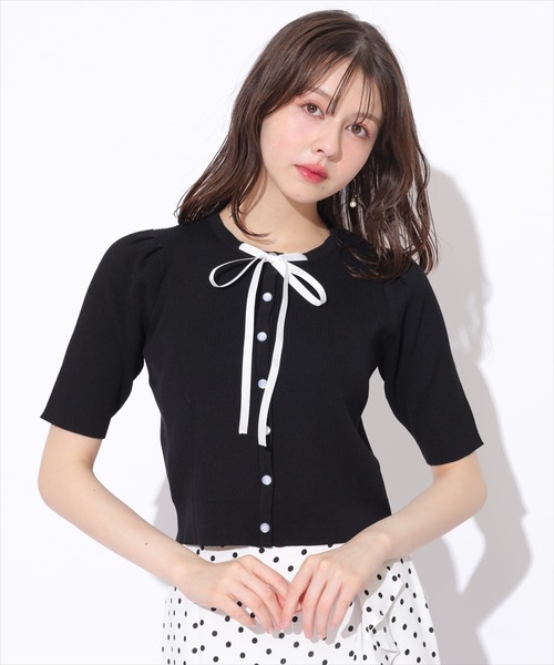 SWINGLE(スウィングル)の「リボンニットカーディガン(カーディガン/ボレロ・レディース・オフホワイト/ネイビー/レッド/ブラック・FREE)」の3枚目の写真