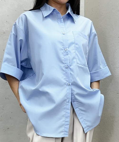 Per sist ence(パーシエンス)の「ブロードオーバーサイズ半袖シャツ(シャツ/ブラウス・レディース・オフホワイト/チャコールグレー/ブルー/ベージュ・ONE SIZE)」の4枚目の写真