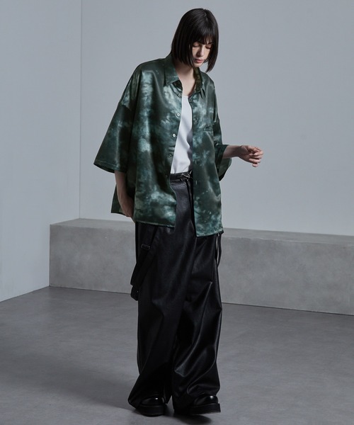 cussil（クシル）の「【cussil/クシル】サテンライクタイダイ柄ルーズ