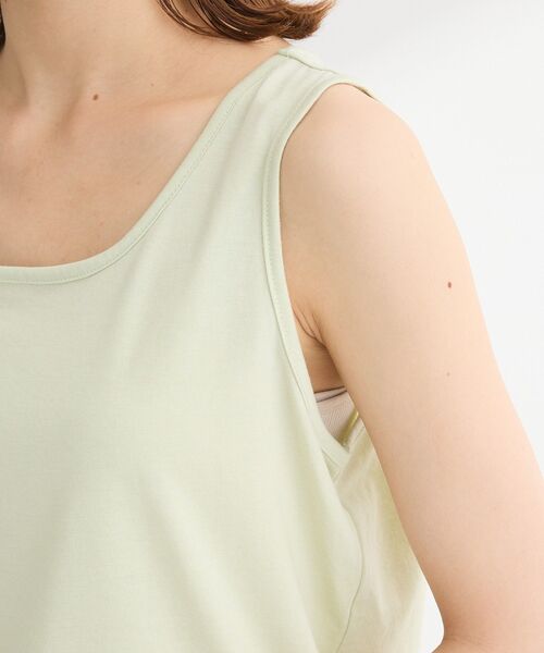 Green Parks(グリーンパークス)の「SET2点マジョリカシャーリングブラウス+タンク(シャツ/ブラウス・レディース・ライトグリーン/チャコールグレー/アイボリー・FREE)」の18枚目の写真