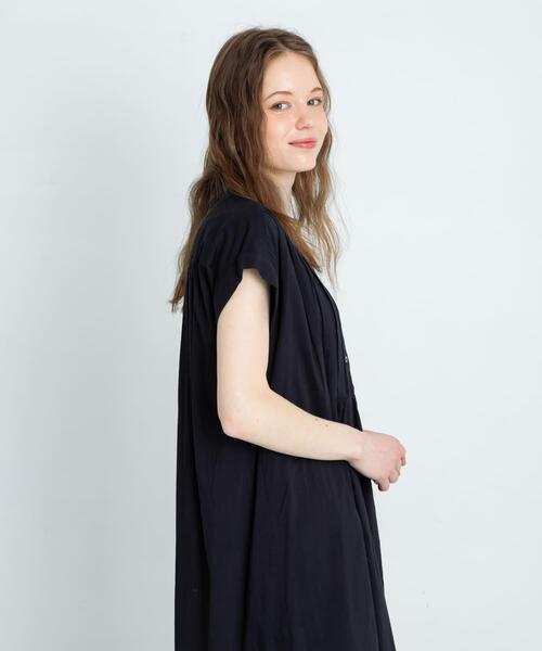 URBAN RESEARCH Sonny Label(アーバンリサーチサニーレーベル)の「エアリーコットンピンタックワンピース(ワンピース・レディース・ブラック/グリーン系その他/ピンク・FREE)」の6枚目の写真