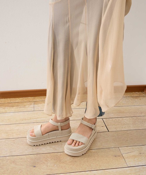 ★CHARLES&KEITH★ツイルアンクルストラップサンダル/送料込 CHARLES ＆ KEITH サンダル ツイル フラットフォームアンクル