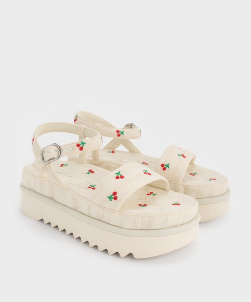 CHARLES & KEITH(チャールズ & キース)の「ツイル フラットフォームアンクルストラップサンダル(サンダル・レディース・ベージュ/ブラック/マルチ・26.5cm/25.5cm/24.5cm/23.5cm/23cm/22.5cm/25cm)」の14枚目の写真