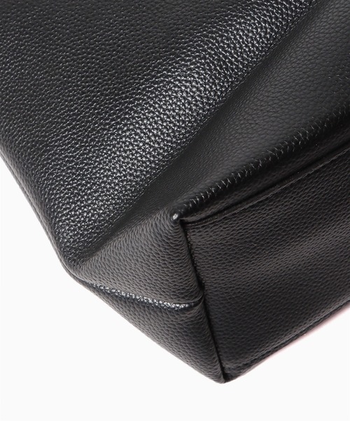 ROOPTOKYO（ループトウキョウ）の「ワンショルダーフェイクレザーバッグ（ショルダーバッグ・レディース・ブラウン/ベージュ/グリーン・FREE）」の4枚目の写真