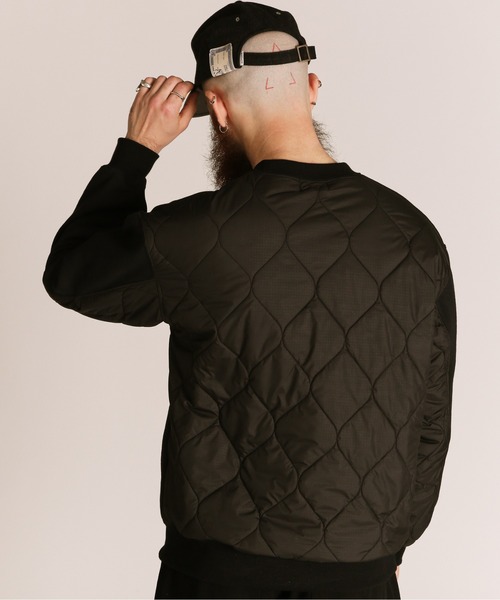 schott（ショット）の「Schott/ショット/QUILTED COMBI. CREW SWEAT/キルティング コンビ クルースウェット（スウェット・メンズ・オートミール/ブラック/ブルーグレー・M/L/XL/2XL）」の4枚目の写真