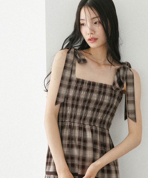 Heather(ヘザー)の「オンブレチェックリボンキャミワンピース 572786(ワンピース・レディース・ブラウン系/ネイビー系/ブラック系・FREE)」の9枚目の写真