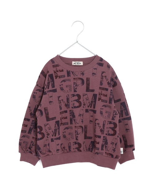 MAKE YOUR DAY（メイクユアデイ）の「えらい人のアルファベット総柄裏毛トレーナー■150.160cm（スウェット・キッズ・ワインレッド/オフホワイト・160/150）」の2枚目の写真