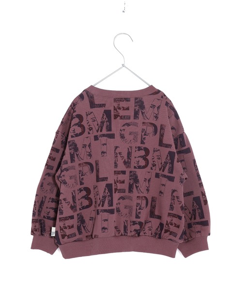 MAKE YOUR DAY（メイクユアデイ）の「えらい人のアルファベット総柄裏毛トレーナー■150.160cm（スウェット・キッズ・ワインレッド/オフホワイト・160/150）」の3枚目の写真