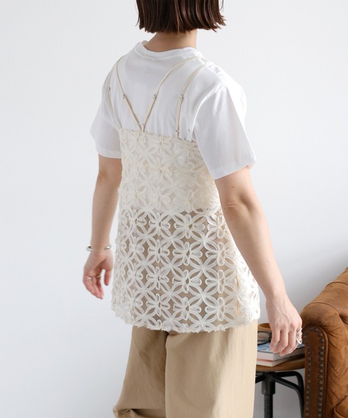 cepo（セポ）の「チュール刺繍 花柄シアービスチェ（キャミソール・レディース・ブラック/オフホワイト・M）」の14枚目の写真