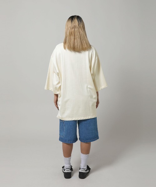 DIGAWEL（ディガウェル）の「DIGAWEL football T-shirt（Tシャツ/カットソー・メンズ・グレー系その他/ホワイト・3/2）」の6枚目の写真