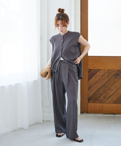 le.coeur blanc（ルクールブラン）の「ベルト付きリネンライクワイドパンツ（その他パンツ・レディース・モカ/チャコールグレー・38）」の13枚目の写真