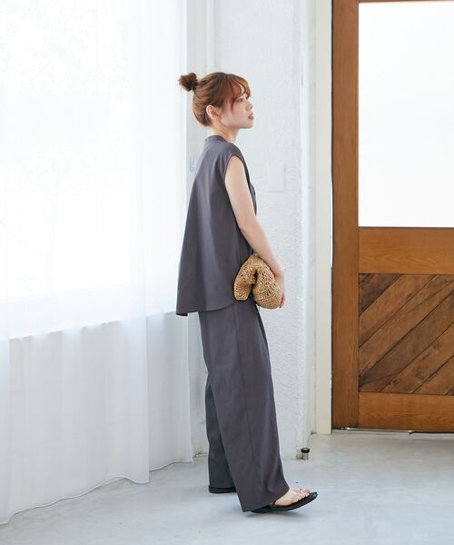 le.coeur blanc（ルクールブラン）の「ベルト付きリネンライクワイドパンツ（その他パンツ・レディース・モカ/チャコールグレー・38）」の15枚目の写真