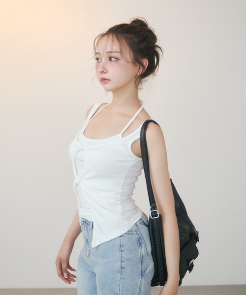 TITTY&CO.(ティティーアンドコー)の「レイヤード風デザインタンクトップ(タンクトップ・レディース・ホワイト/ピンク/チャコールグレー/グレー・FREE)」の9枚目の写真