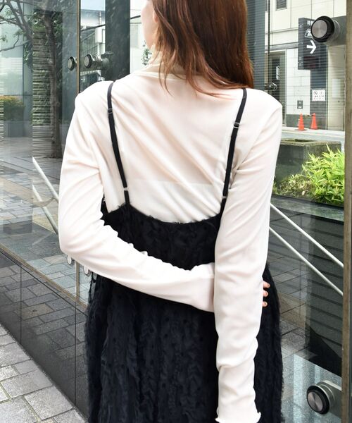 le.coeur blanc（ルクールブラン）の「TORRAZZO DONNAベロアドットチュールキャミワンピ（ワンピース・レディース・ブラック・38）」の3枚目の写真