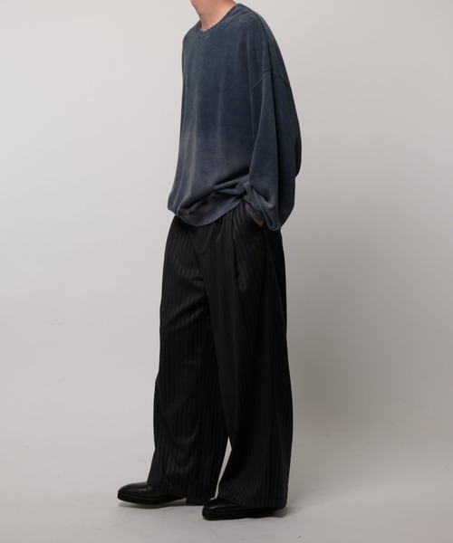 Lui's（ルイス）の「【Neucon/ニューコン】グラデーションブリーチオーバースウェットプルオーバー（スウェット・メンズ・ネイビー/ブラック・2/1）」の6枚目の写真