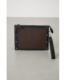 AZUL by moussy（アズールバイマウジー）の「スタッズクラッチバッグ（ショルダーバッグ・メンズ）」