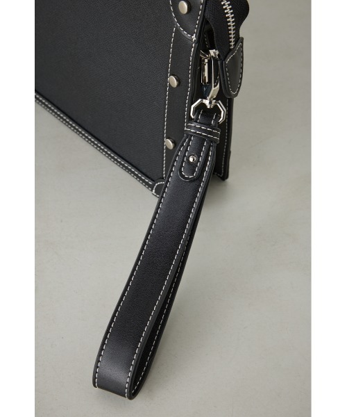 AZUL by moussy（アズールバイマウジー）の「スタッズクラッチバッグ（ショルダーバッグ・メンズ・ブラウン/ブラック・FREE）」の10枚目の写真