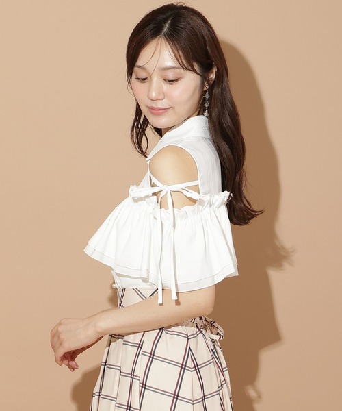 WILLSELECTION（ウィルセレクション）の「ナローリボンオフショルブラウス（シャツ/ブラウス・レディース・ブラック系その他/ホワイト系その他/ベージュ系その他/ブルー系その他・FREE）」の7枚目の写真
