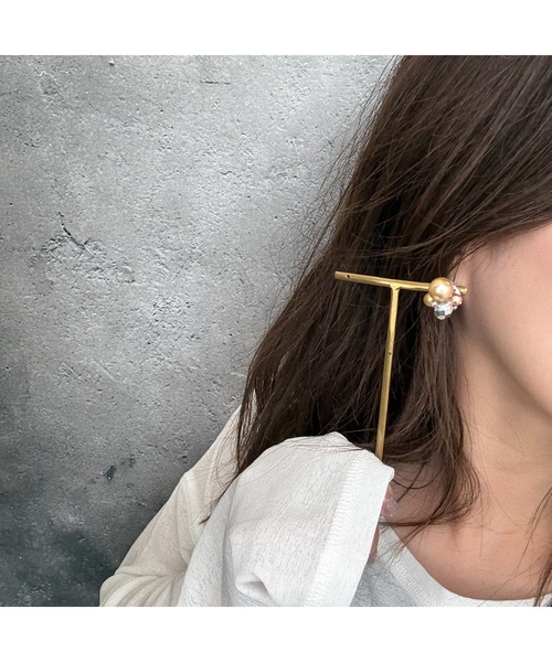 tone（トーン）の「【musk】シャンパンゴールドビーズのイヤリング(MA)（イヤリング・レディース・ゴールド・FREE）」の12枚目の写真