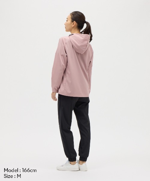 le coq sportif（ルコックスポルティフ）の「【ルコックスポルティフ】吸汗速乾/ストレッチ/UVカット防風クロスジャケット（ナイロンジャケット・レディース・ブルー/ネイビー/ピンク/ベージュ・S/M/L/XL）」の10枚目の写真