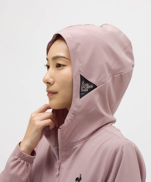 le coq sportif（ルコックスポルティフ）の「【ルコックスポルティフ】吸汗速乾/ストレッチ/UVカット防風クロスジャケット（ナイロンジャケット・レディース・ブルー/ネイビー/ピンク/ベージュ・S/M/L/XL）」の13枚目の写真