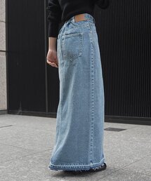 カットオフデニムナロースカート