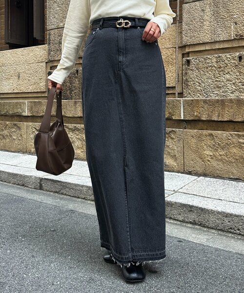 Thevon(ゼボン)の「カットオフデニムナロースカート(スカート・レディース・ブルー/ブラック・S/M)」の7枚目の写真