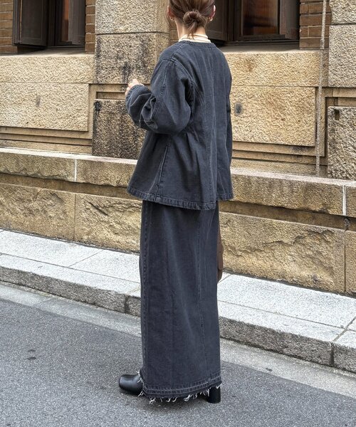 Thevon(ゼボン)の「カットオフデニムナロースカート(スカート・レディース・ブルー/ブラック・S/M)」の9枚目の写真