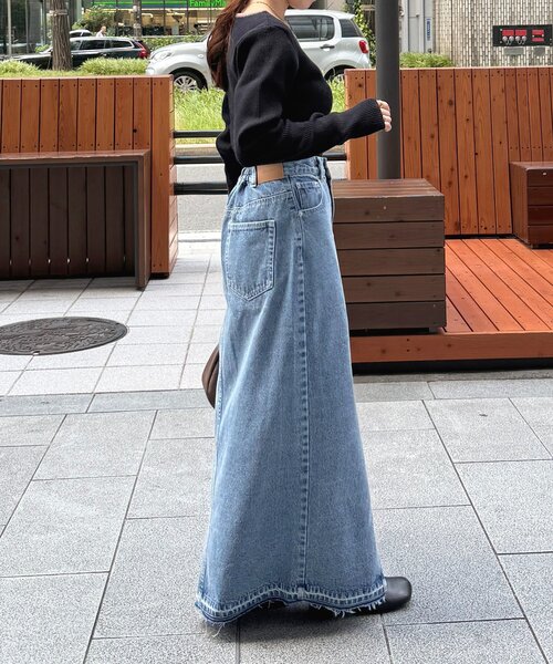 Thevon(ゼボン)の「カットオフデニムナロースカート(スカート・レディース・ブルー/ブラック・S/M)」の19枚目の写真