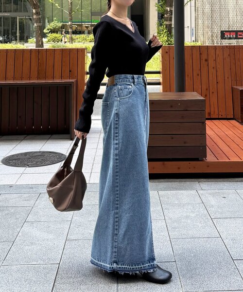 Thevon(ゼボン)の「カットオフデニムナロースカート(スカート・レディース・ブルー/ブラック・S/M)」の20枚目の写真