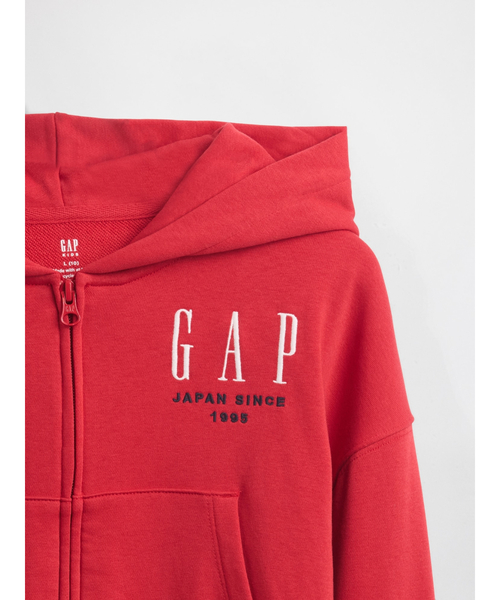 GAP 30周年記念 フード付きパーカー レッド 赤 30周年アニバーサリー】レッドパーカー✖️デニムコーデの