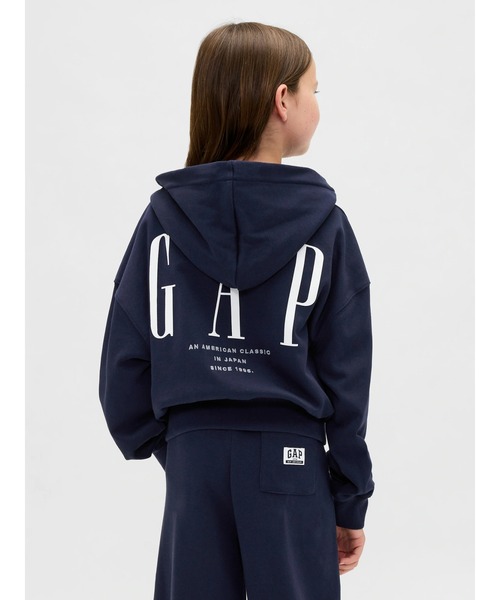 GAP（ギャップ）の「30th アニバーサリー フレンチテリー GAPロゴ ジップアップパーカー (キッズ)（パーカー・キッズ・レッド/ネイビー/アイボリー/グレー・120cm/130cm/140cm/150cm/160cm）」の10枚目の写真