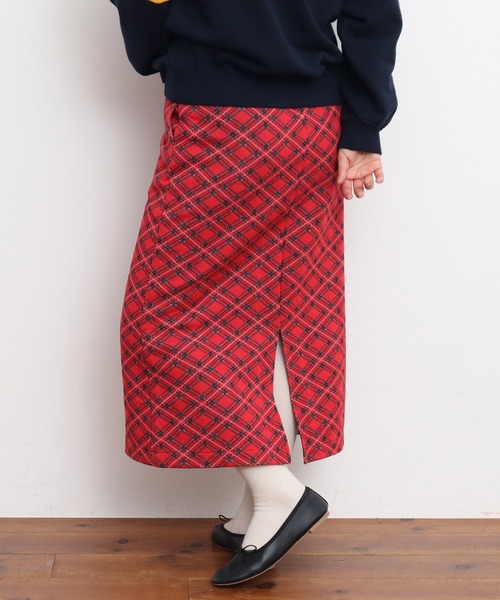 CHILD WOMAN（チャイルドウーマン）の「チェック柄キルトジャカード スカート（スカート・レディース・レッド・FREE）」の4枚目の写真