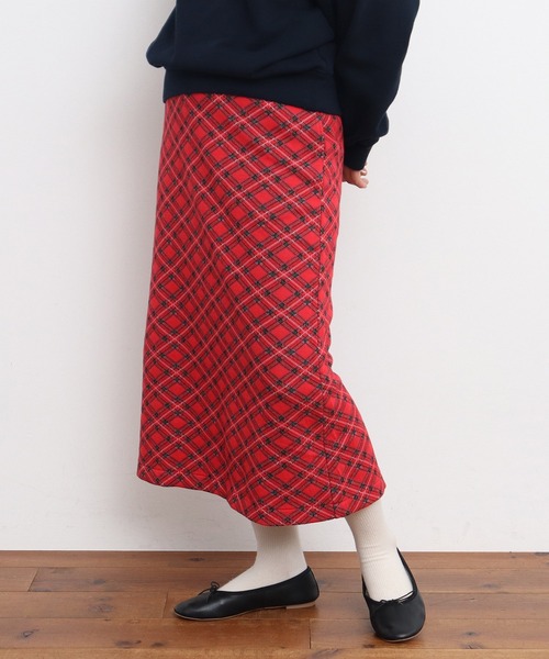 CHILD WOMAN（チャイルドウーマン）の「チェック柄キルトジャカード スカート（スカート・レディース・レッド・FREE）」の3枚目の写真