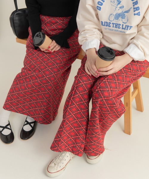 CHILD WOMAN（チャイルドウーマン）の「チェック柄キルトジャカード スカート（スカート・レディース・レッド・FREE）」の12枚目の写真
