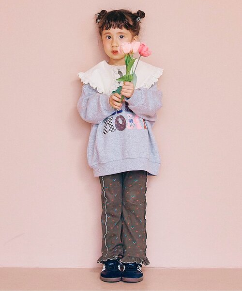 p.premier(ピードットプルミエ)の「【ジュニア対応】総柄ストレッチワッフル裾フリルフレアパンツ(その他パンツ・キッズ・ブラック/サックスブルー/ピンク/レッド・80/90/100/110/120/130/140)」の5枚目の写真