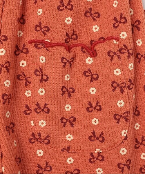 p.premier(ピードットプルミエ)の「【ジュニア対応】総柄ストレッチワッフル裾フリルフレアパンツ(その他パンツ・キッズ・ブラック/サックスブルー/ピンク/レッド・80/90/100/110/120/130/140)」の17枚目の写真